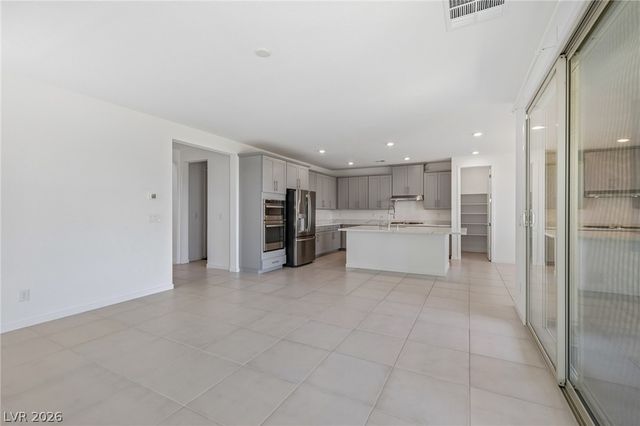 762 Spirit Lake Street, Las Vegas, NV 89138