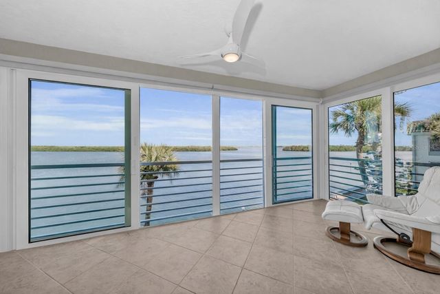 4420 EXETER DRIVE 307, Longboat Key, FL 34228