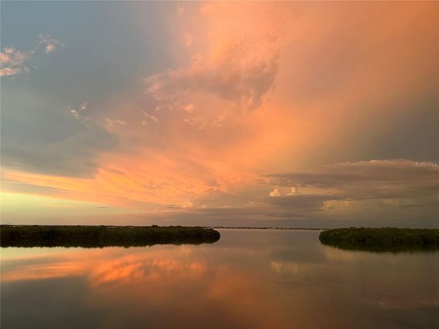 4420 EXETER DRIVE 307, Longboat Key, FL 34228