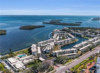 4420 EXETER DRIVE 307, Longboat Key, FL 34228