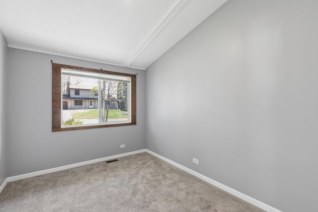 3541 Flag Avenue N, New Hope, MN 55427