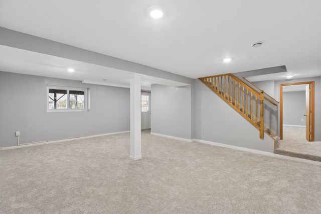 3541 Flag Avenue N, New Hope, MN 55427