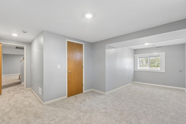 3541 Flag Avenue N, New Hope, MN 55427