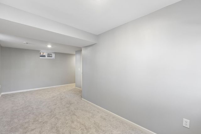 3541 Flag Avenue N, New Hope, MN 55427