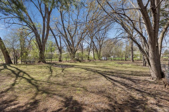 3541 Flag Avenue N, New Hope, MN 55427