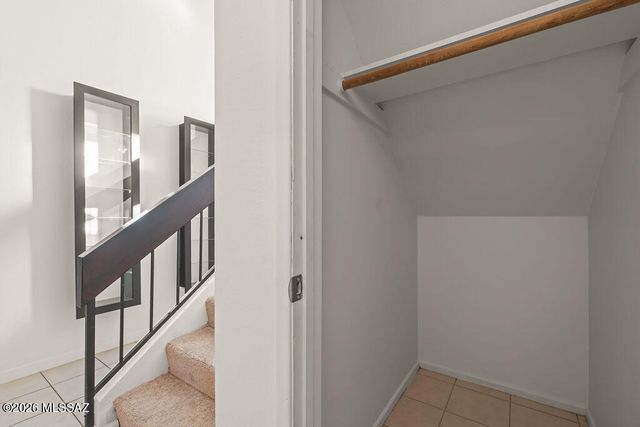 1949 N Swan Rd Unit 24, Tucson, AZ 85712