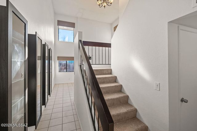 1949 N Swan Rd Unit 24, Tucson, AZ 85712