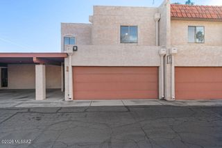 1949 N Swan Rd Unit 24, Tucson, AZ 85712