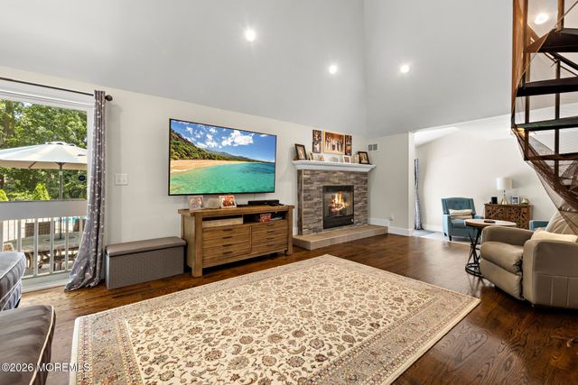 605 Duchess Court, Toms River, NJ 08753