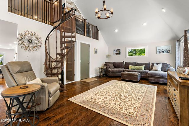 605 Duchess Court, Toms River, NJ 08753