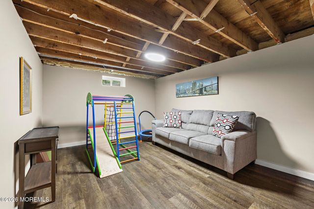 605 Duchess Court, Toms River, NJ 08753