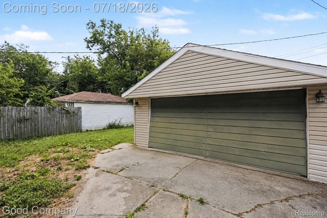 15131 Vaughan Street, Detroit, MI 48223