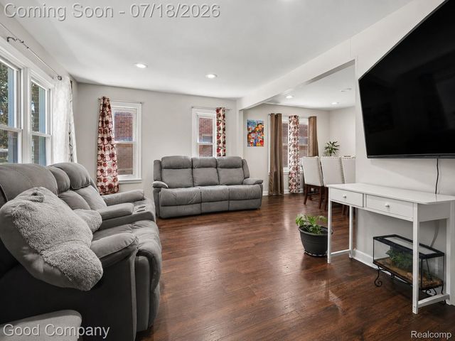 15131 Vaughan Street, Detroit, MI 48223