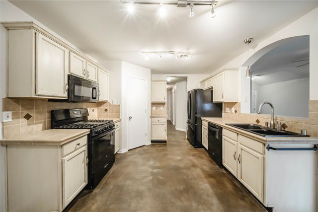 2211 Lilac Circle, Mckinney, TX 75071