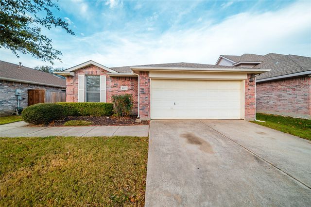 2211 Lilac Circle, Mckinney, TX 75071