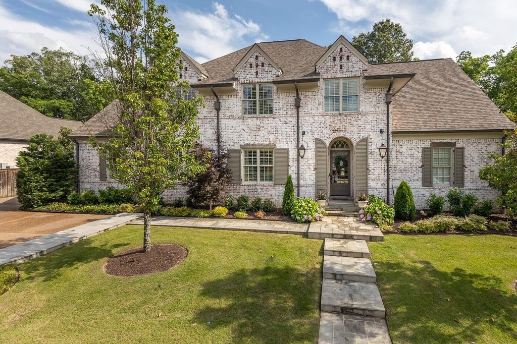 1539 LAMBS MEADOW LN, Collierville, TN 38017