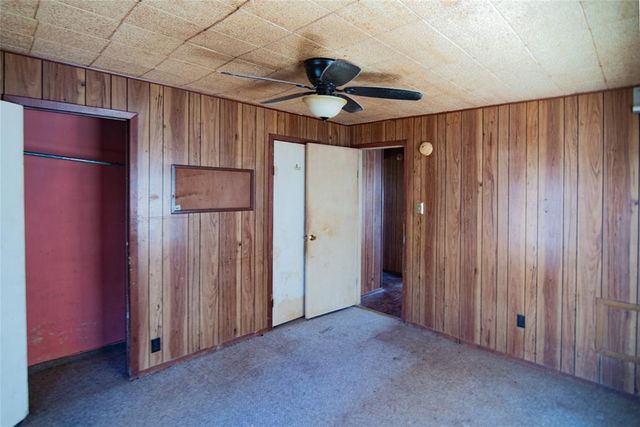 332 Avery Street, Clute, TX 77531