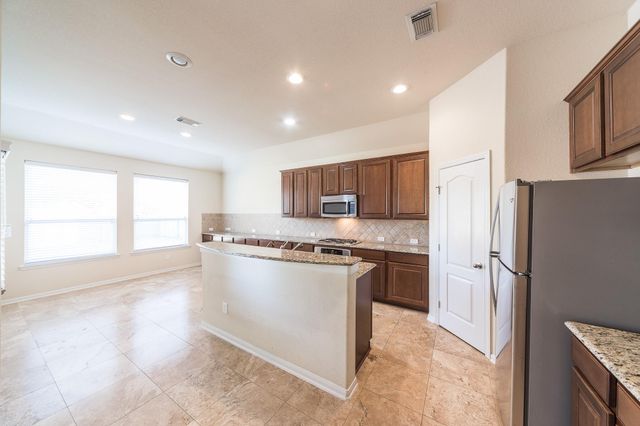 607 Overdell Drive, Sugar Land, TX 77479