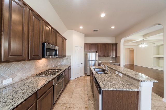 607 Overdell Drive, Sugar Land, TX 77479