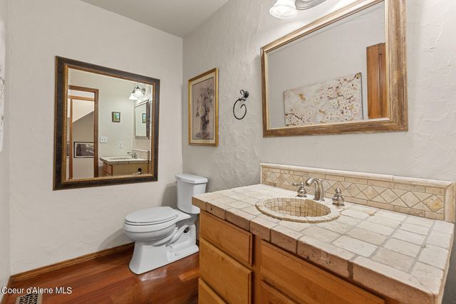 5999 E ROGER DR, Post Falls, ID 83854