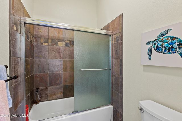 5999 E ROGER DR, Post Falls, ID 83854