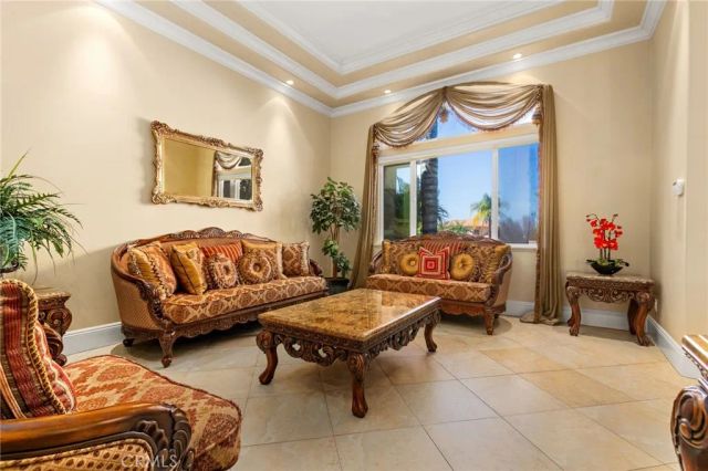 22928 San Joaquin East, Canyon Lake, CA 92587