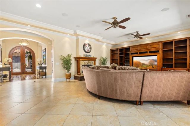 22928 San Joaquin East, Canyon Lake, CA 92587