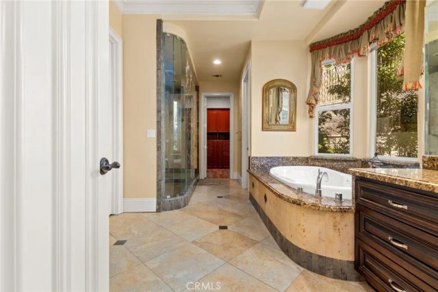 22928 San Joaquin East, Canyon Lake, CA 92587