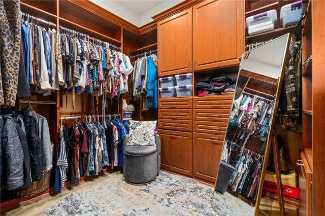 22928 San Joaquin East, Canyon Lake, CA 92587