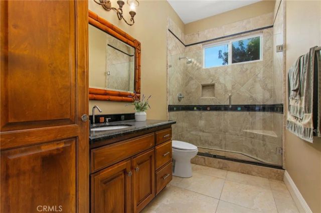 22928 San Joaquin East, Canyon Lake, CA 92587