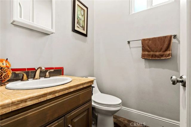 22928 San Joaquin East, Canyon Lake, CA 92587