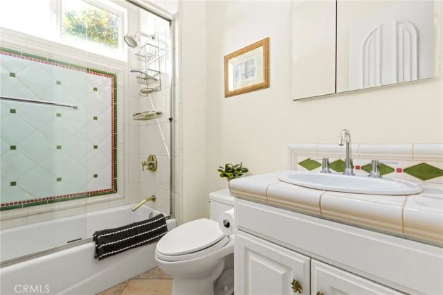 22928 San Joaquin East, Canyon Lake, CA 92587