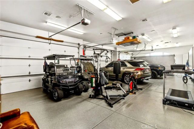 22928 San Joaquin East, Canyon Lake, CA 92587