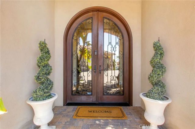 22928 San Joaquin East, Canyon Lake, CA 92587