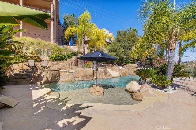 22928 San Joaquin East, Canyon Lake, CA 92587