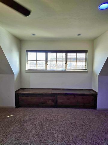 604 NW Allison Ln, Lawton, OK 73505