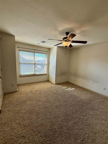 604 NW Allison Ln, Lawton, OK 73505