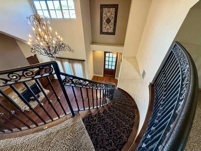 604 NW Allison Ln, Lawton, OK 73505