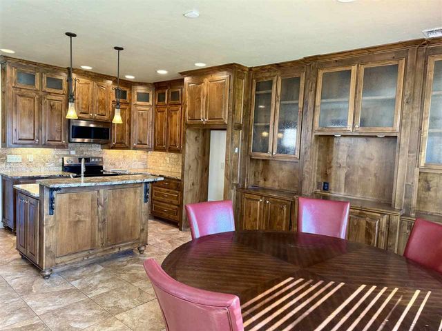 604 NW Allison Ln, Lawton, OK 73505