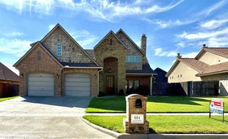 604 NW Allison Ln, Lawton, OK 73505