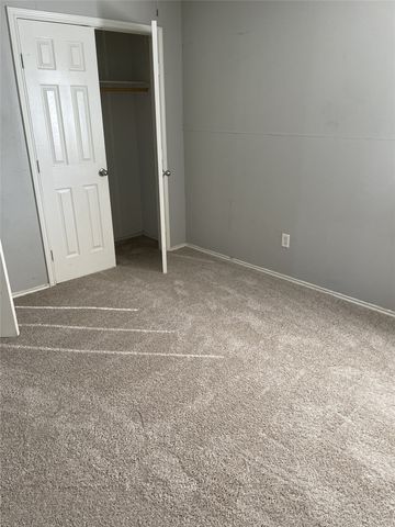 2660 Windswept Lane, Mesquite, TX 75181