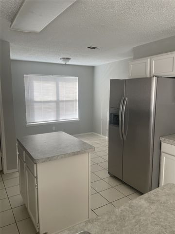 2660 Windswept Lane, Mesquite, TX 75181