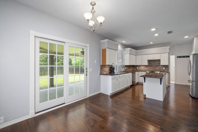 804 Wonder Way, Grapevine, TX 76051