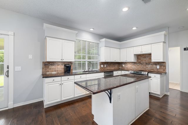 804 Wonder Way, Grapevine, TX 76051