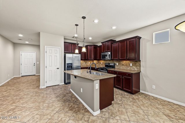 17656 W CEDARWOOD Lane, Goodyear, AZ 85338
