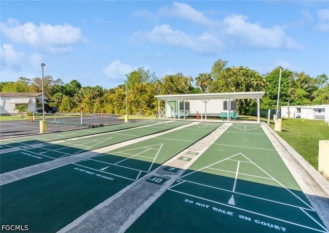 5558 Palm Beach BLVD 14, Fort Myers, FL 33905