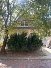 6618 Collier Avenue, Cleveland, OH 44105