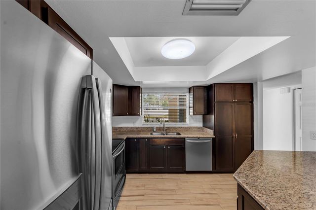 10320 OUT ISLAND DRIVE, Tampa, FL 33615