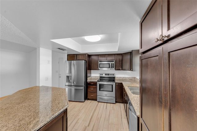 10320 OUT ISLAND DRIVE, Tampa, FL 33615