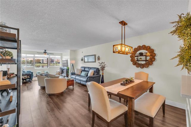 7406 N Devon Dr 108, Tamarac, FL 33321